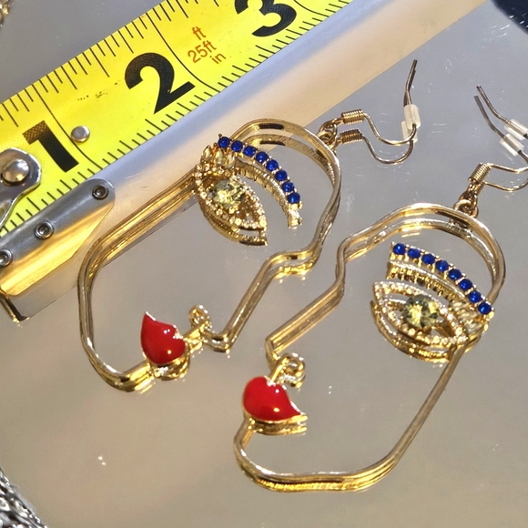 Gold Tone Lovely Lady Earrings - Picture 2 of 4